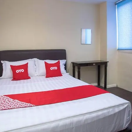 Oyo 90281 Hotel Taj Seksyen 13 Shah Alam Bagian luar foto